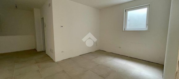 5 rooms Villa in Loria, Italy No. 2662 20