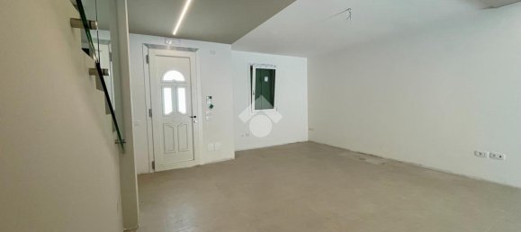 5 rooms Villa in Loria, Italy No. 2662 3