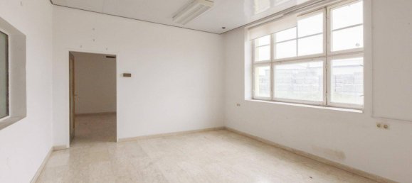 1100m² Warehouse in Hagenbrunn, Austria No. 178403 22