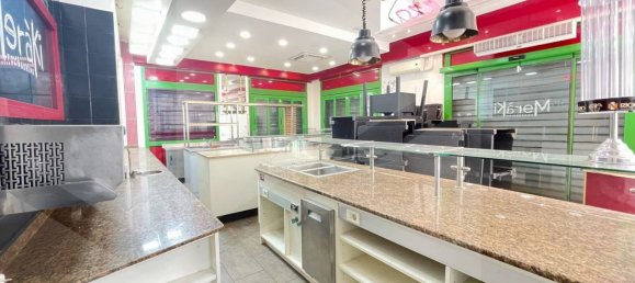 1غرفة عقار تجاري في Rome, Italy رقم 34070 2