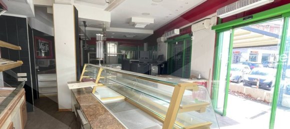 1غرفة عقار تجاري في Rome, Italy رقم 34070 5