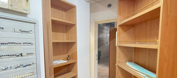 1غرفة عقار تجاري في Rome, Italy رقم 34070 11