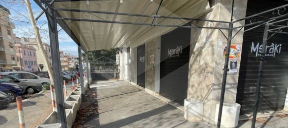 1غرفة عقار تجاري في Rome, Italy رقم 34070 17