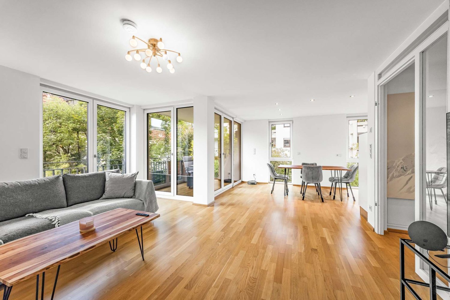 2 bedrooms Apartment in Munich, Germany No. 318383