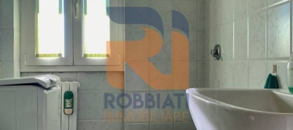 1 bedroom Apartment in Pavia, Italy No. 237040 7