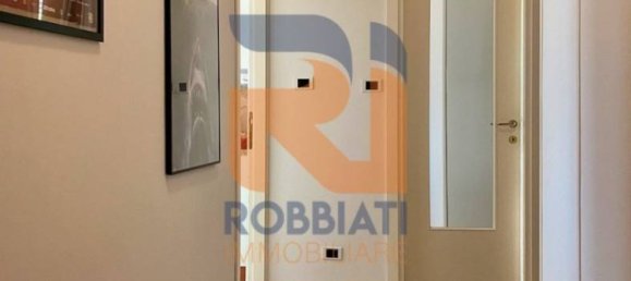 1 bedroom Apartment in Pavia, Italy No. 237040 9