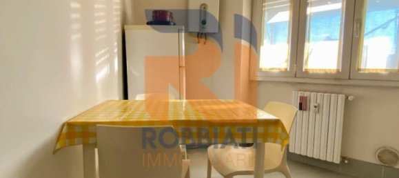 1 bedroom Apartment in Pavia, Italy No. 237040 4