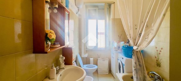 1 bedroom Apartment in Rome, Italy No. 352999 9