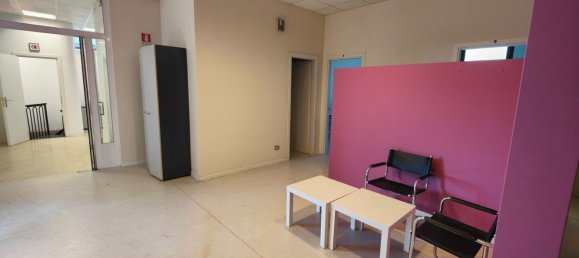 Oficina en Montevarchi, Italy 400 m² No. 229161 28