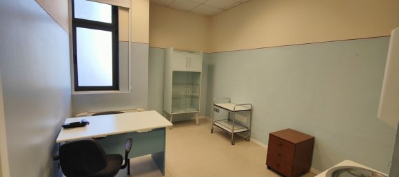 Oficina en Montevarchi, Italy 400 m² No. 229161 32