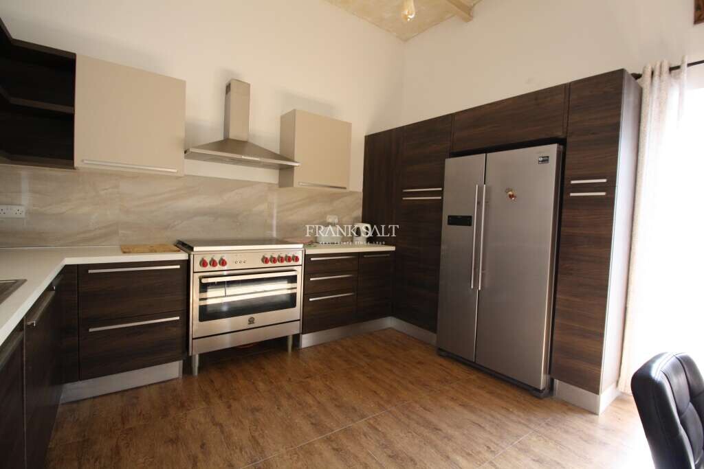 3 bedrooms Maisonette in Santa Venera, Malta No. 9383