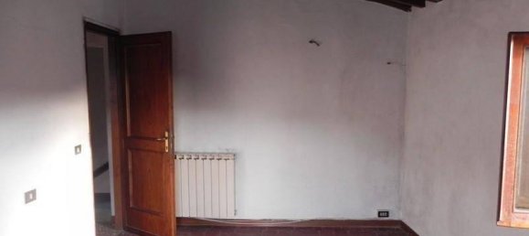 6-salle Maison à Camaiore, Italy No. 27657 4