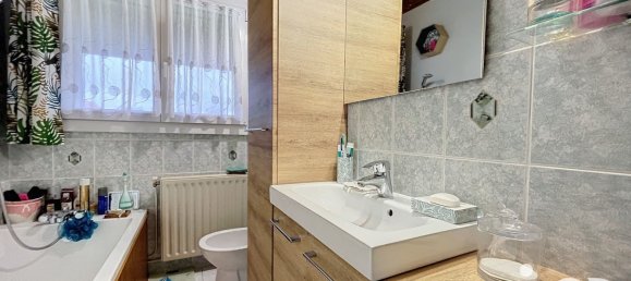 Casa de 4 dormitorios en Lillers, France No. 241986 7