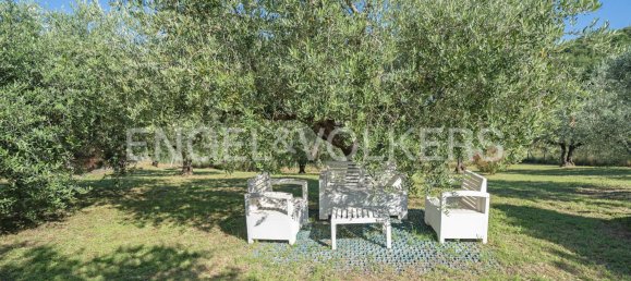 Villa de 2 dormitorios en Gualdo Cattaneo, Italy No. 62564 14