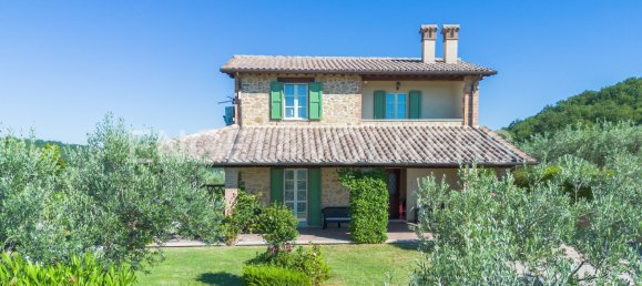 Villa de 2 dormitorios en Gualdo Cattaneo, Italy No. 62564 8