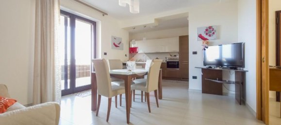 Apartamento de 2 dormitorios en Manfredonia, Italy No. 340428 3