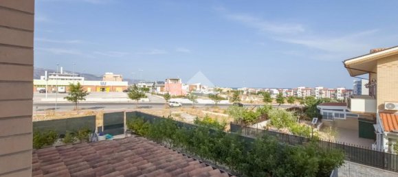 Apartamento de 2 dormitorios en Manfredonia, Italy No. 340428 10