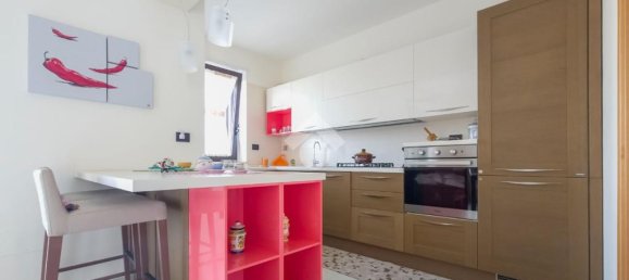 Apartamento de 2 dormitorios en Manfredonia, Italy No. 340428 5