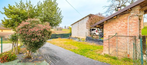 6 rooms Villa in Narzole, Italy No. 151004 3