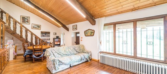 6 rooms Villa in Narzole, Italy No. 151004 9