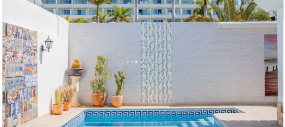 Villa de 4 dormitorios en Adeje, Spain No. 65339 10