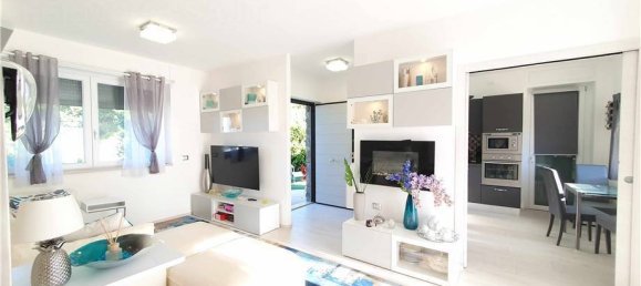 Вилла с 3 спальнями в Кампофилоне, Италия № 127019 16