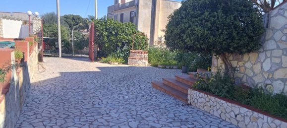 Вилла с 12 комнатами в Чинизи, Италия № 84705 3