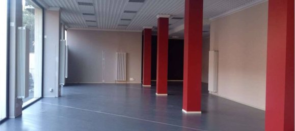 2-salle Propriété commerciale à Legnano, Italy No. 167054 8