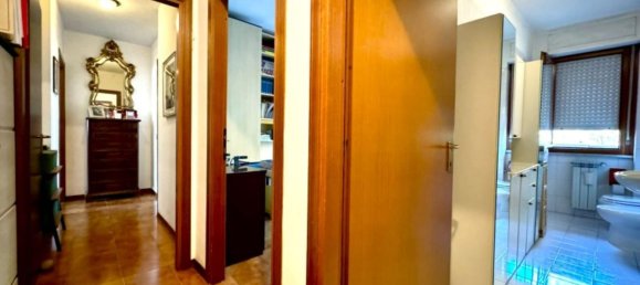 4-Zimmer Wohnung in Rome, Italy, Nr. 26864 15