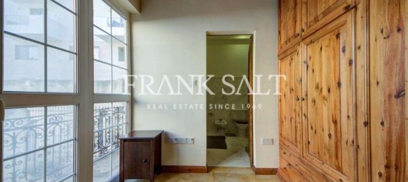 3 bedrooms Townhouse in Sliema, Malta No. 8279 16