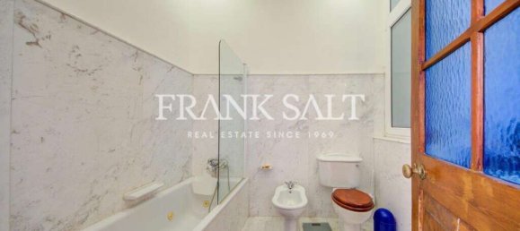 3 bedrooms Townhouse in Sliema, Malta No. 8279 19