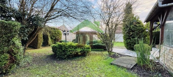 4 bedrooms House in Bonneval, France No. 42002 4