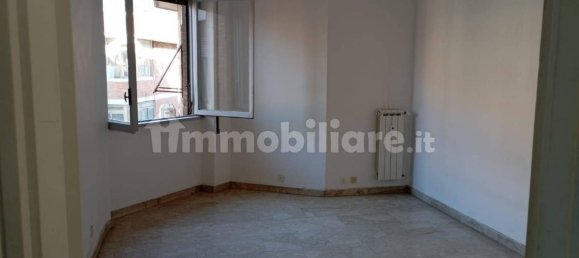 4 غرف نوم شقة في Rome, Italy رقم 281035 25