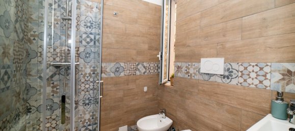 3 bedrooms Apartment in Rome, Italy No. 377778 14