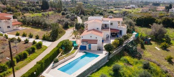 4 غرف نوم عقار تجاري في Agia Marina Khrysokhous, Cyprus رقم 6774 8