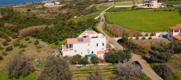 4 غرف نوم عقار تجاري في Agia Marina Khrysokhous, Cyprus رقم 6774 2