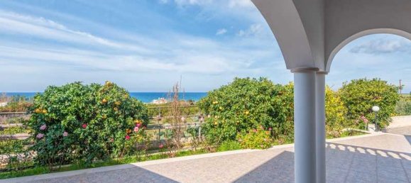 4 غرف نوم عقار تجاري في Agia Marina Khrysokhous, Cyprus رقم 6774 5