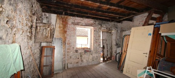 Studio in Udine, Italy, Nr. 22355 17