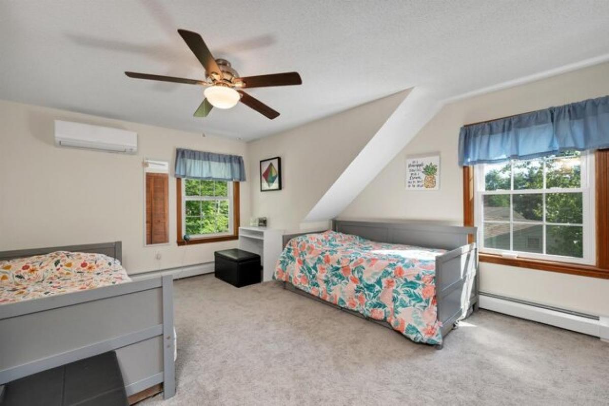 3 bedrooms House in Gilford, USA No. 412238