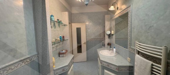 5 rooms House in Castelnuovo Rangone, Italy No. 18589 29