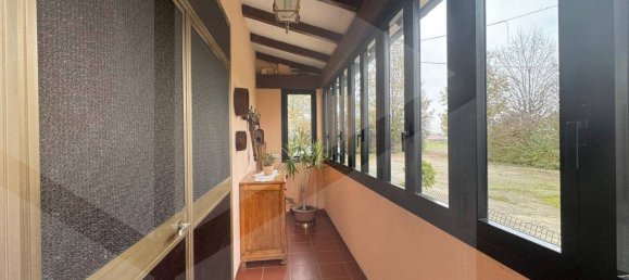 5 rooms House in Castelnuovo Rangone, Italy No. 18589 2
