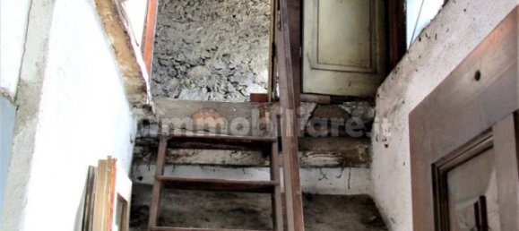 Casa de 4 dormitorios en Sondrio, Italy No. 170448 10