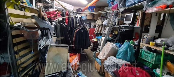 68m² Office in Mugnano di Napoli, Italy No. 12549 27