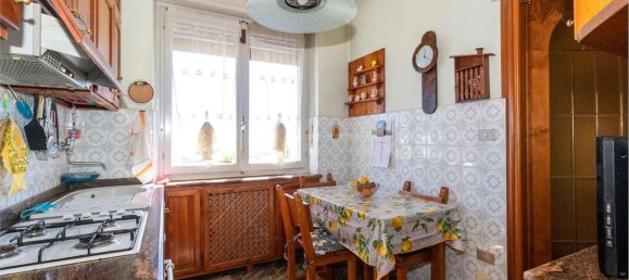 4 rooms Villa in Piossasco, Italy No. 188251 10