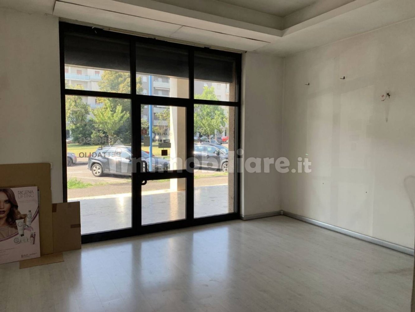 Gewerbliche Immobilie in Villa Carcina, Italy 50m², Nr. 320002