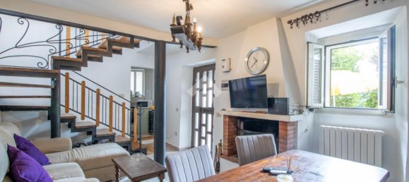 4 rooms House in Contigliano, Italy No. 231015 5