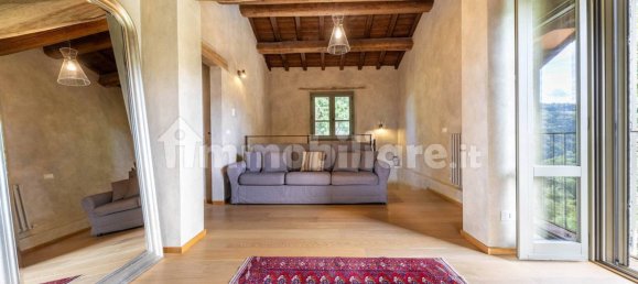 5 bedrooms Villa in Umbertide, Italy No. 65003 7