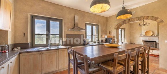 5 bedrooms Villa in Umbertide, Italy No. 65003 15