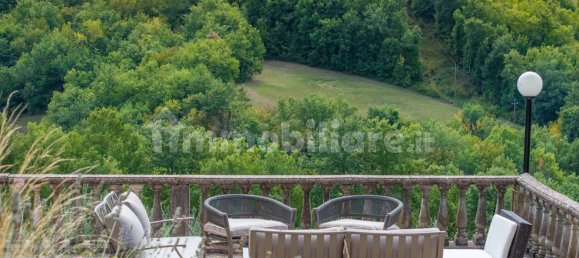 5 bedrooms Villa in Umbertide, Italy No. 65003 20