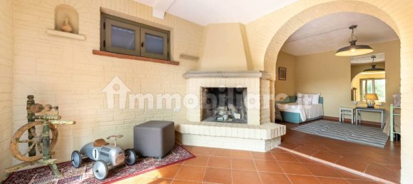5 bedrooms Villa in Umbertide, Italy No. 65003 8